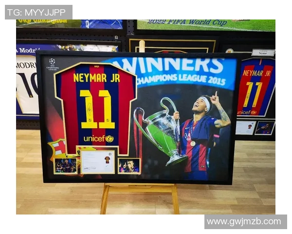 足球明星对待粉丝态度差异背后的心理与社会因素分析